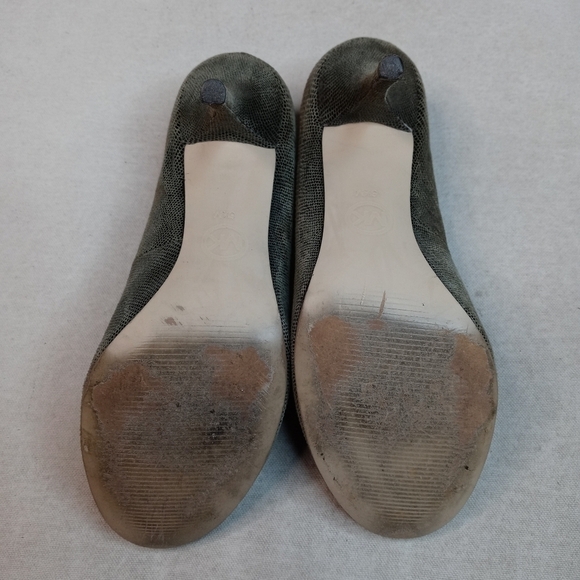 MICHAEL Michael Kors Gray Leather Women's Snake pr - Picture 12 of 12